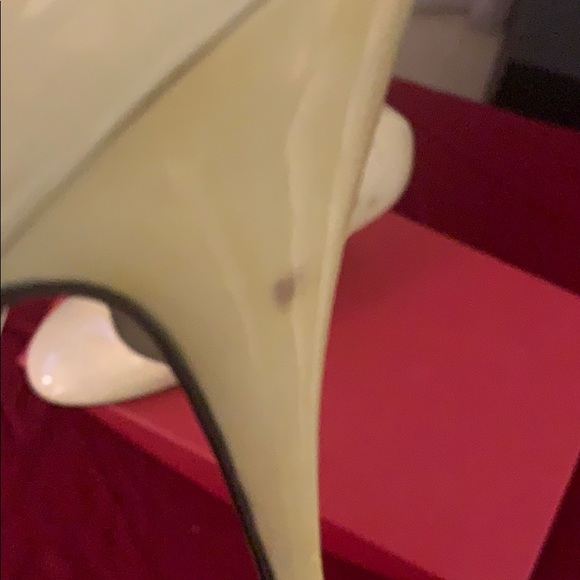 Burberry Taupe Patent Pumps - Picture 7 of 8